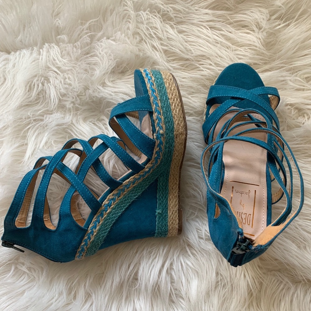 Turquoise wedges